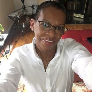 Meet your Posher, Sonia